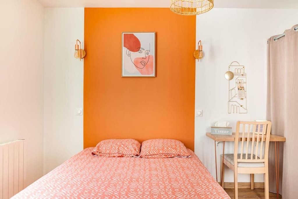 Maison Tourangelle Chic & Cosy Avec Cour Тур Екстер'єр фото